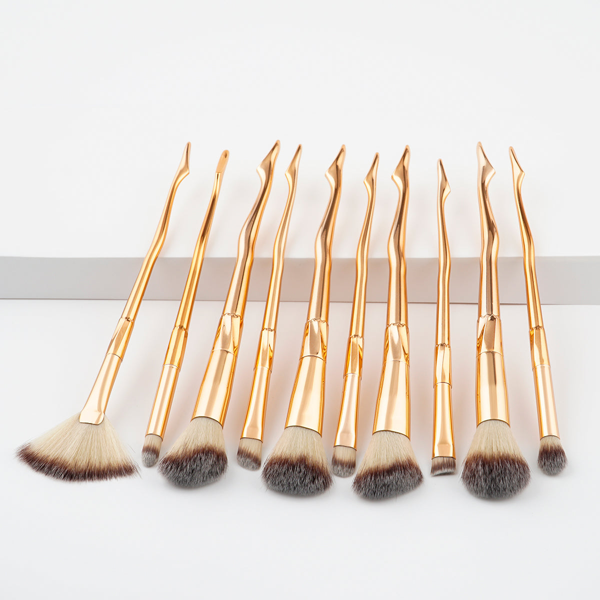 Bellapierre 10 Piece Professional Makeup Brush Set – Gold